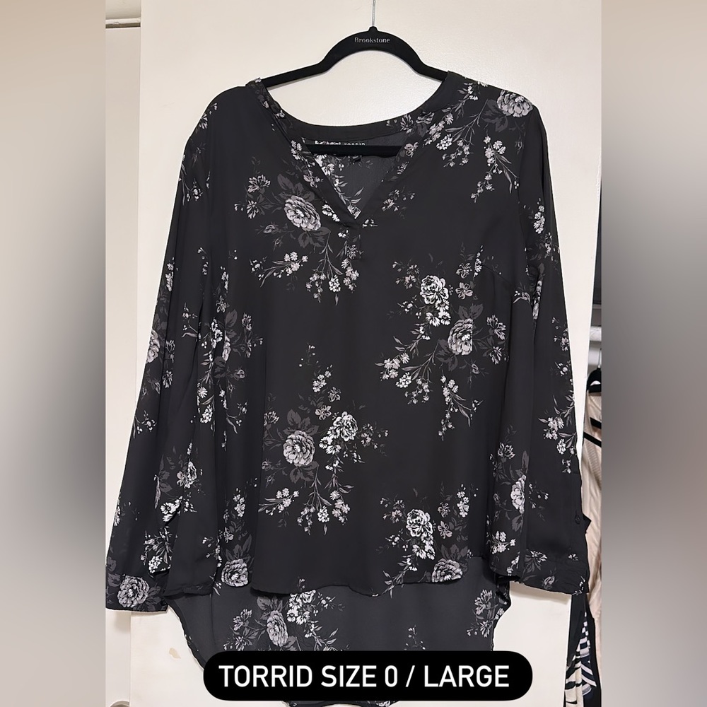 Torrid Black Floral Blouse - Size Large / 0